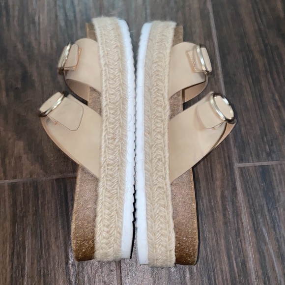 Coconuts by Matisse slip on espadrille style - Picture 4 of 8